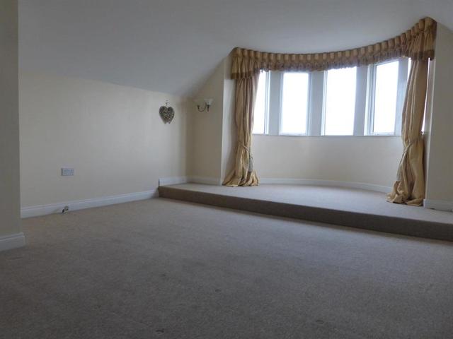  Image of 2 bedroom Flat for sale in Gunton Cliff Lowestoft NR32 at Gunton Cliff  Lowestoft, NR32 4PE