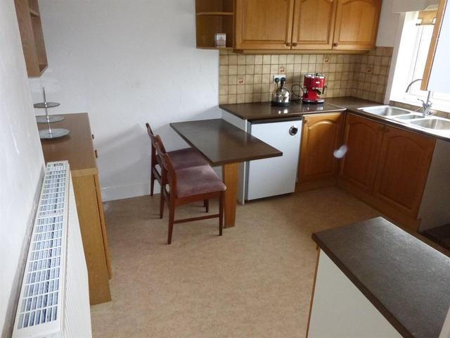  Image of 2 bedroom Flat for sale in Gunton Cliff Lowestoft NR32 at Gunton Cliff  Lowestoft, NR32 4PE