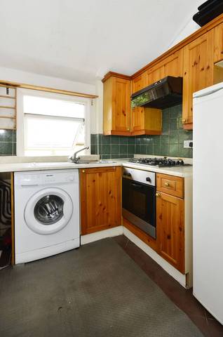  Image of 4 bedroom Flat for sale in Gurdon Road London SE7 at Gurdon Road  Charlton, SE7 7RN