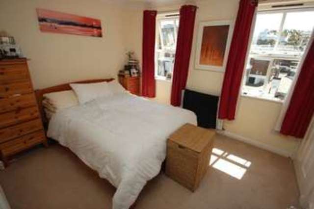  Image of 2 bedroom Flat to rent in Haberdasher Street London N1 at Haberdasher Street  London, N1 6ED