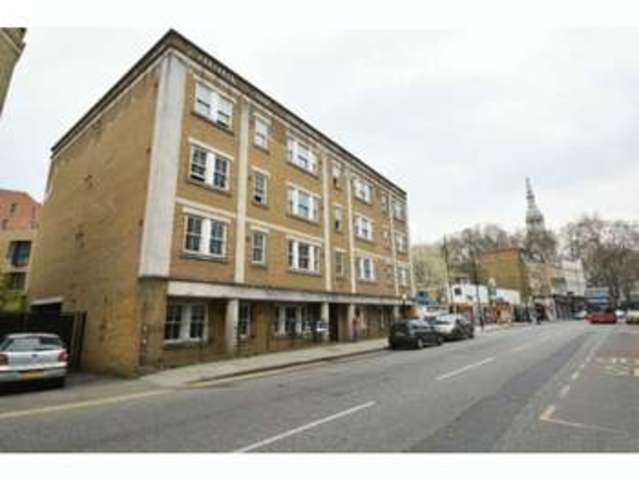  Image of 2 bedroom Flat to rent in Hackney Road London E2 at 40 Hackney Road  London, E2 7PA