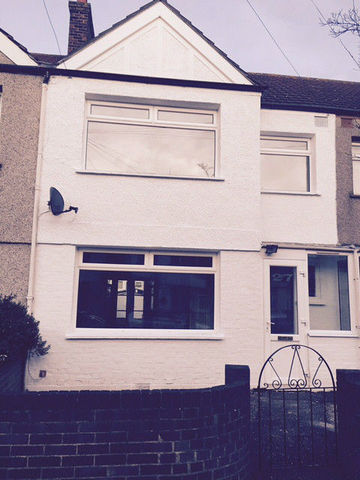  Image of 3 bedroom Terraced house to rent in Hadley Road Mitcham CR4 at London, CR4 1NW