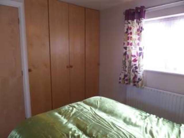  Image of 3 bedroom Detached house for sale in Hainault Avenue Giffard Park Milton Keynes MK14 at Milton Keynes, MK14 5PJ