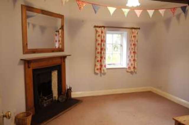  Image of 5 bedroom Detached house for sale in Luddington Luddington Scunthorpe DN17 at Luddington North Lincolnshire, DN17 4QS