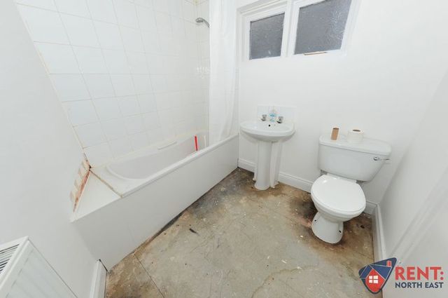  Image of 1 bedroom Flat to rent in Half Moon Lane Gateshead NE8 at Half Moon Lane Quayside Gateshead, NE8 2AA