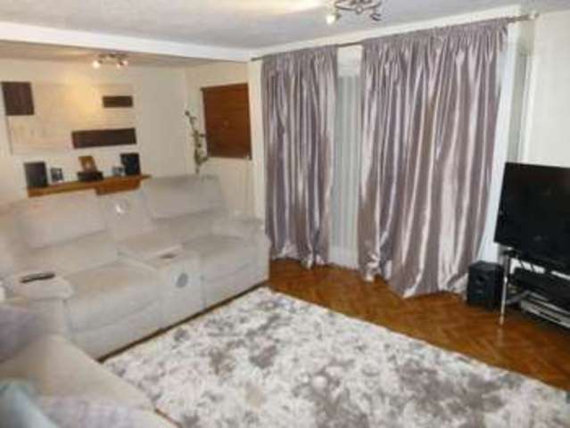 Image of 2 bedroom Flat for sale in Halidon Court Bootle L20 at Halidon Court  Bootle, L20 4UL