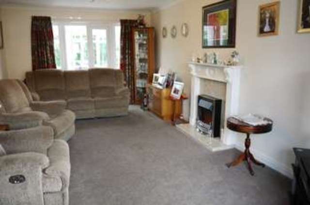  Image of 4 bedroom Detached house for sale in Hall Gardens Rawcliffe Goole DN14 at Rawcliffe East Yorkshire, DN14 8TP