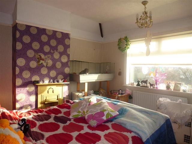  Image of 3 bedroom Commercial Property for sale in Hall Road Lowestoft NR32 at Hall Road  Lowestoft, NR32 3NL