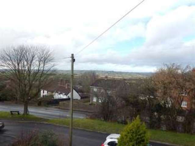  Image of 4 bedroom Detached house for sale in Hallett Road Castle Cary BA7 at Castle Cary, BA7 7LG