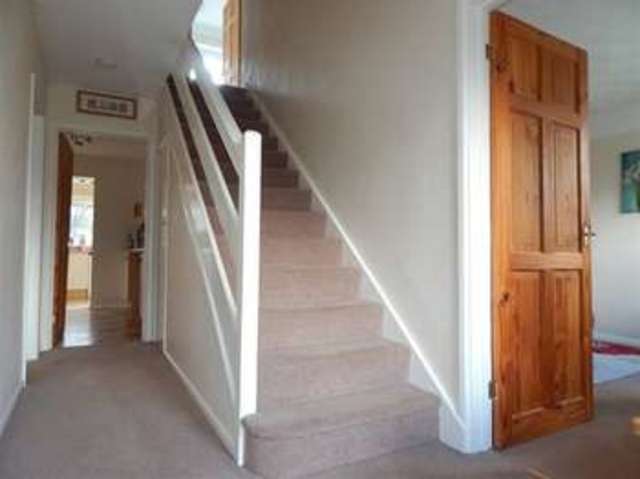  Image of 4 bedroom Detached house for sale in Hallett Road Castle Cary BA7 at Castle Cary, BA7 7LG