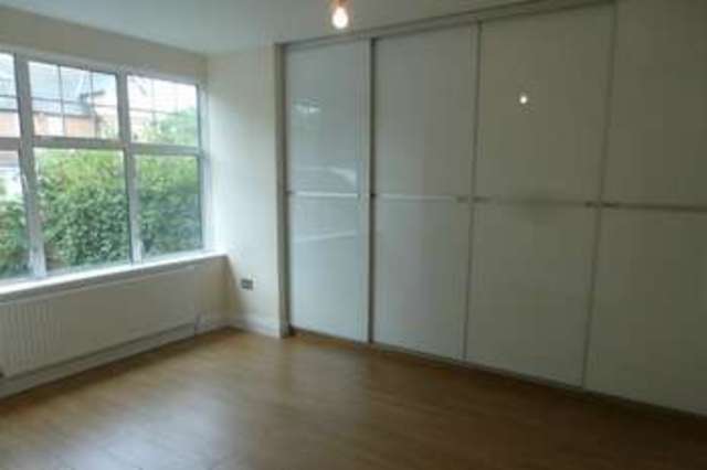  Image of 2 bedroom Ground Flat for sale in Hallowell Road Northwood HA6 at Northwood, HA6 1DW