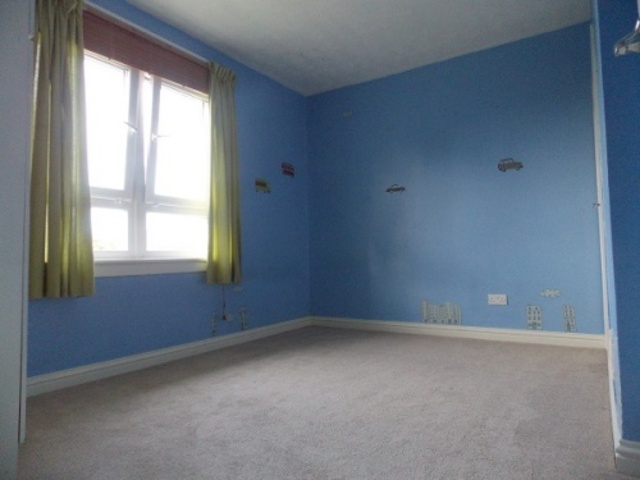  Image of 2 bedroom Flat to rent in Hamilton Crescent Coatbridge ML5 at Coatbridge North Lanarkshire North Lanarkshire, ML5 4BS
