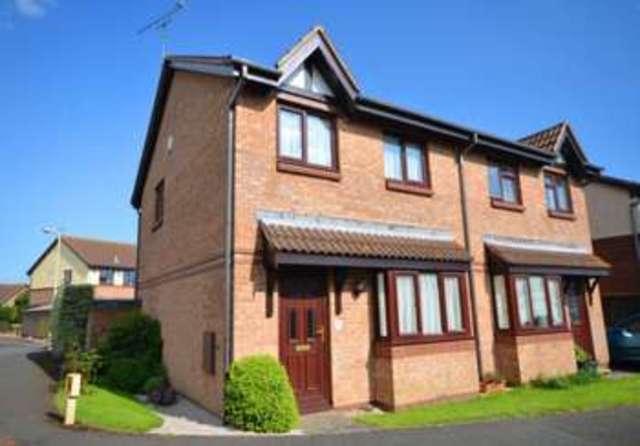 Image of 3 bedroom Detached house for sale in Hamilton Grove Starcross Exeter EX6 at Hamilton Grove  Starcross, EX6 8EW