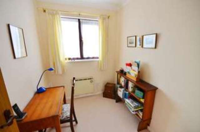  Image of 3 bedroom Detached house for sale in Hamilton Grove Starcross Exeter EX6 at Hamilton Grove  Starcross, EX6 8EW