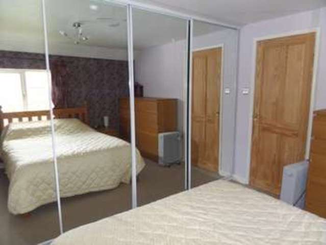  Image of 3 bedroom End of Terrace for sale in Hampson Close Bradwell Milton Keynes MK13 at Milton Keynes, MK13 9DG