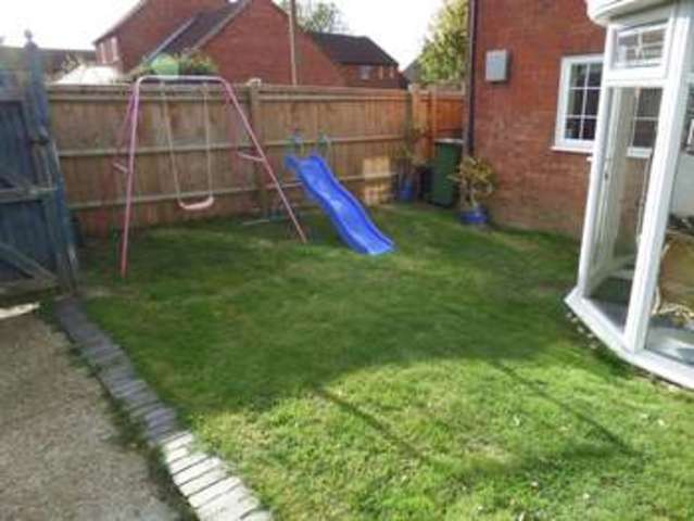  Image of 3 bedroom End of Terrace for sale in Hampson Close Bradwell Milton Keynes MK13 at Milton Keynes, MK13 9DG