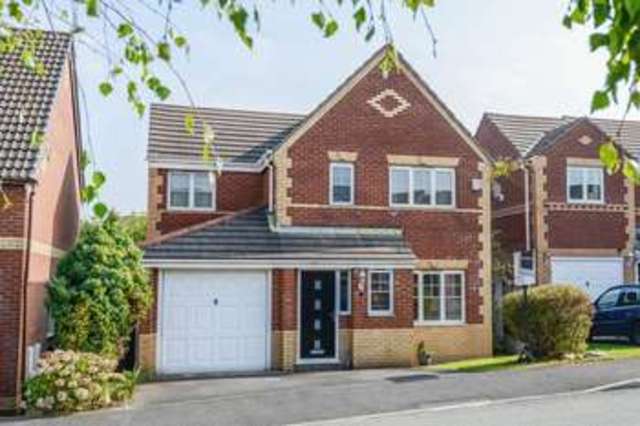  Image of 4 bedroom Detached house for sale in Hampstead Road Standish Wigan WN6 at Hampstead Road Standish Wigan, WN6 0RR