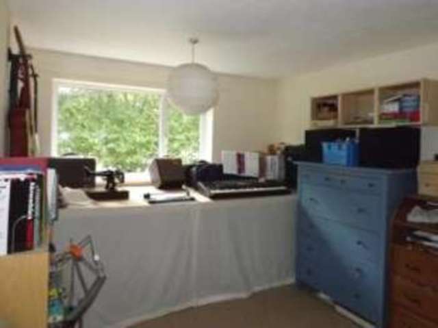  Image of 2 bedroom Flat for sale in Handley Grove Warwick CV34 at Warwick Warwickshire Warwick, CV34 5UX