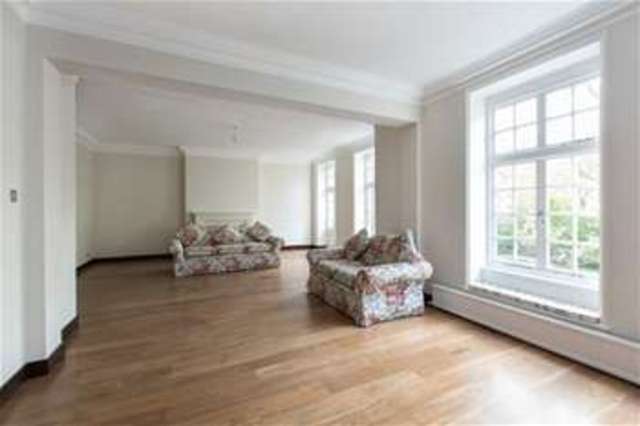  Image of 5 bedroom Flat to rent in St. Johns Wood High Street London NW8 at St John