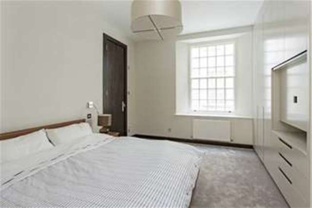  Image of 5 bedroom Flat to rent in St. Johns Wood High Street London NW8 at St John