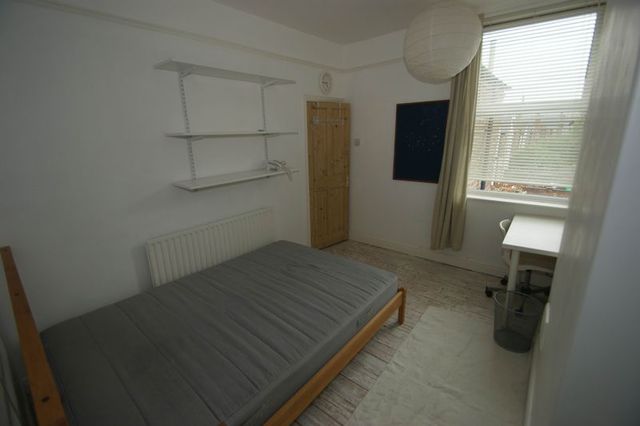  Image of 2 bedroom Terraced house for sale in Harcourt Road Forest Fields Nottingham NG7 at Harcourt Road Forest Fields Nottingham, NG7 6PZ