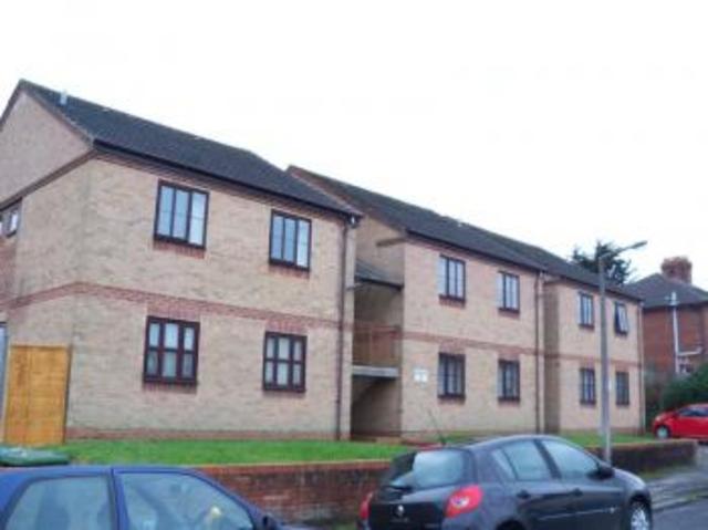  Image of 1 bedroom Flat to rent in Harefield Road Southampton SO17 at Harefield Road Portswood Southampton, SO17 3UA