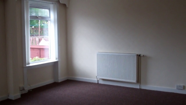  Image of 2 bedroom Flat to rent in Hartlaw Crescent Glasgow G52 at Hillington Glasgow Glasgow, G52 2JJ
