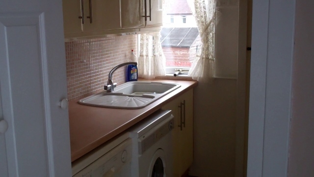  Image of 2 bedroom Flat to rent in Hartlaw Crescent Glasgow G52 at Hillington Glasgow Glasgow, G52 2JJ