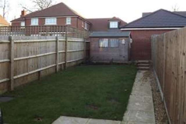  Image of 2 bedroom Detached house to rent in Damson Drive Hartley Wintney Hook RG27 at Hook, RG27 8WR