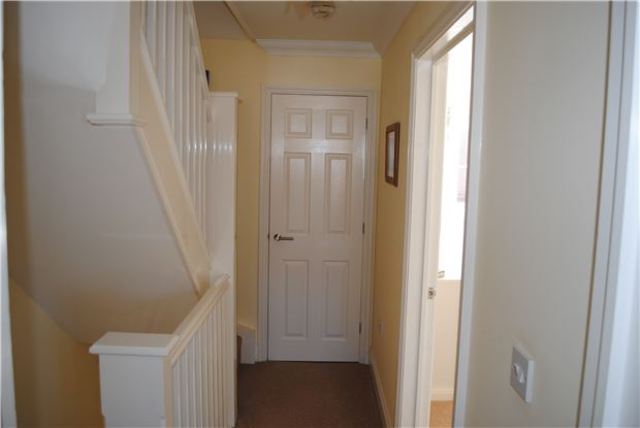  Image of 4 bedroom Town House for sale in Hastings Road Bexhill-on-Sea TN40 at East Sussex, TN40 2NH