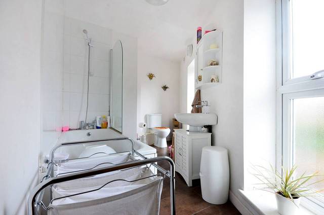  Image of 2 bedroom Flat for sale in Hatcham Park Mews London SE14 at Hatcham Park Mews  New Cross, SE14 5PY