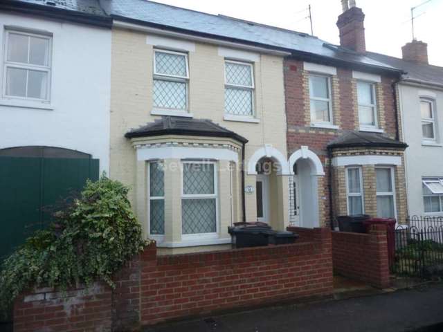  Image of 5 bedroom Detached house to rent in Hatherley Road Reading RG1 at Hatherley Road  Reading, RG1 5QA
