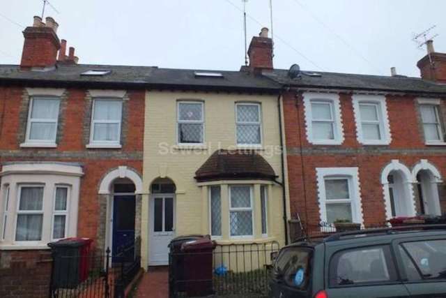  Image of 5 bedroom Detached house to rent in Hatherley Road Reading RG1 at Hatherley Road  Reading, RG1 5QA