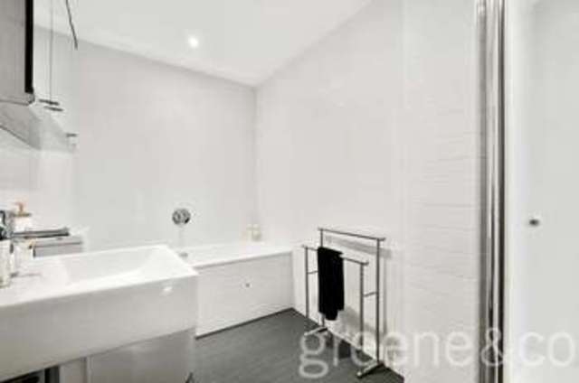  Image of 2 bedroom Flat for sale in Hatton Place London EC1N at Clerkenwell  Farringdon, EC1N 8RU