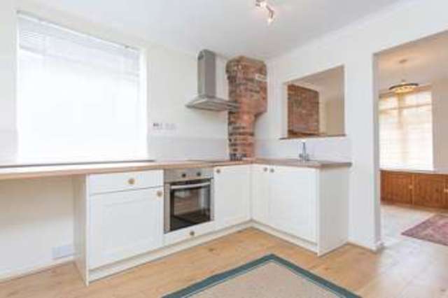  Image of 2 bedroom Terraced house for sale in Havant Road Emsworth PO10 at 1 Havant Road  Emsworth, PO10 7JD