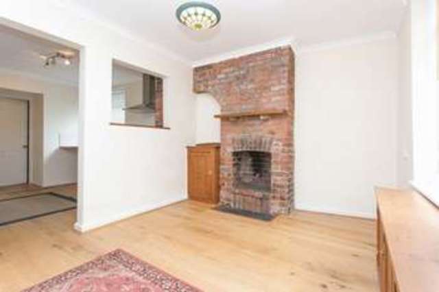  Image of 2 bedroom Terraced house for sale in Havant Road Emsworth PO10 at 1 Havant Road  Emsworth, PO10 7JD