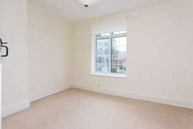  Image of 2 bedroom Terraced house for sale in Havant Road Emsworth PO10 at 1 Havant Road  Emsworth, PO10 7JD