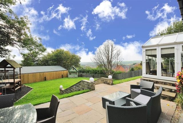  Image of 5 bedroom Detached house for sale in Haw Lane Yeadon Leeds LS19 at Yeadon Leeds Yeadon, LS19 7XQ
