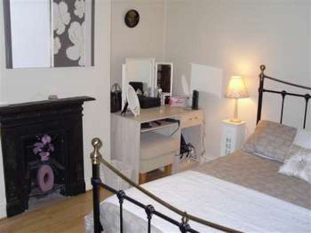  Image of 2 bedroom Semi-Detached house for sale in Hawkesley Mill Lane Northfield Birmingham B31 at Hawkesley Mill Lane Northfield Birmingham, B31 2RJ