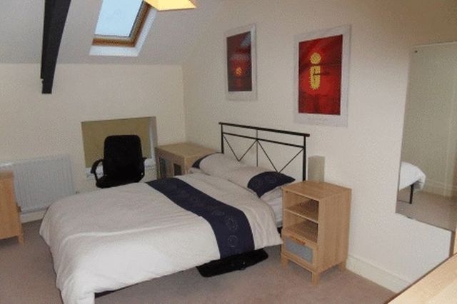  Image of 2 bedroom Flat for sale in Haworth Close Halifax HX1 at Haworth Close  Halifax, HX1 2NL