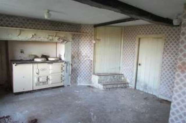  Image of 4 bedroom Detached house for sale in Hayes Road Compton Dundon Somerton TA11 at Somerton, TA11 6PF