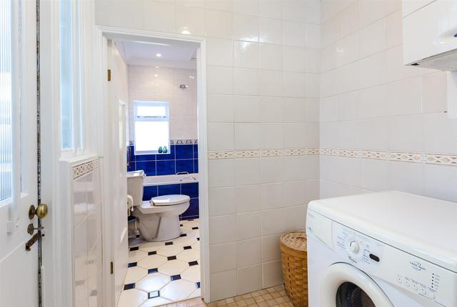  Image of 1 bedroom Maisonette for sale in Hazelwood Lane London N13 at Hazelwood Lane London London, N13 5HF