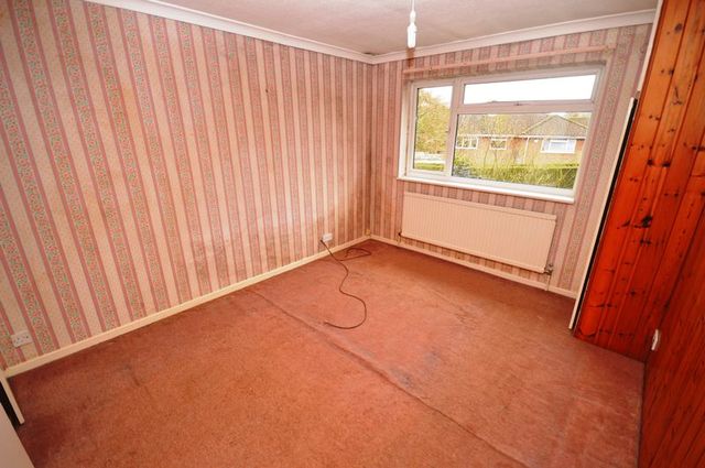  Image of 5 bedroom Detached house for sale in Kay Crescent Headley Down Bordon GU35 at Kay Crescent  Bordon, GU35 8AH