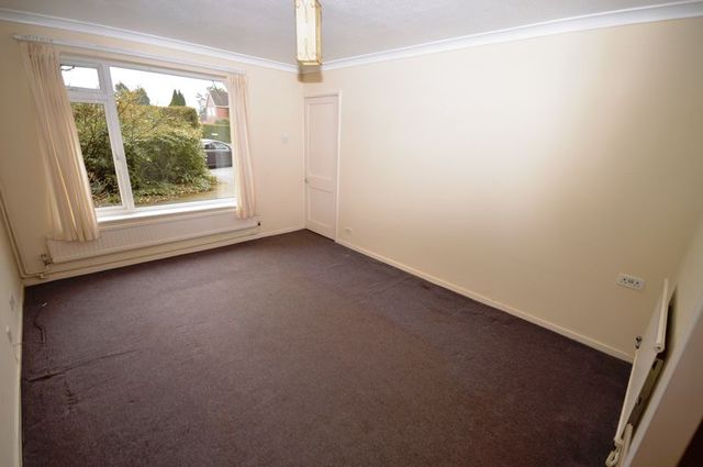  Image of 5 bedroom Detached house for sale in Kay Crescent Headley Down Bordon GU35 at Kay Crescent  Bordon, GU35 8AH