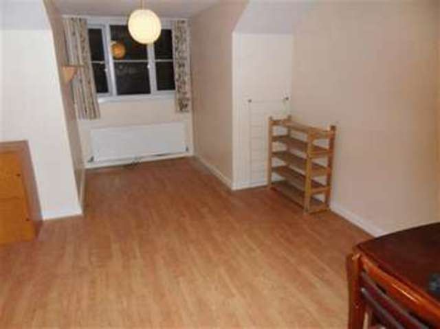  Image of 2 bedroom Flat to rent in Headstone Road Harrow-on-the-Hill Harrow HA1 at 60 Headstone Road  Harrow, HA1 1PS