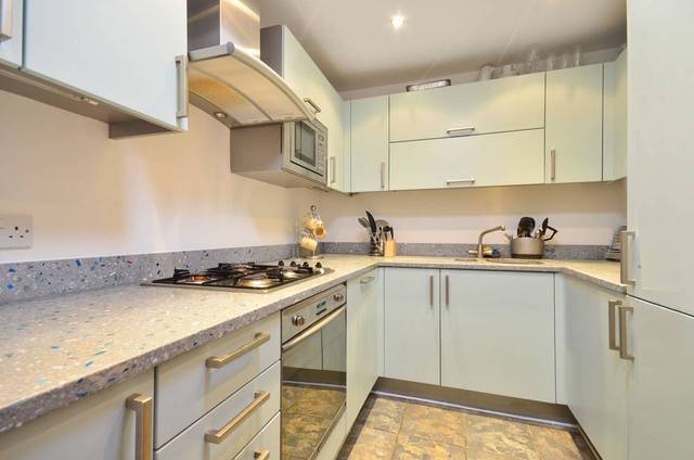  Image of 2 bedroom Flat to rent in Headstone Road Harrow-on-the-Hill Harrow HA1 at Headstone Road  Harrow, HA1 1GP