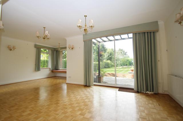  Image of 4 bedroom Detached house for sale in Heath Road Horsell Woking GU21 at Horsell Surrey Horsell, GU21 4DT