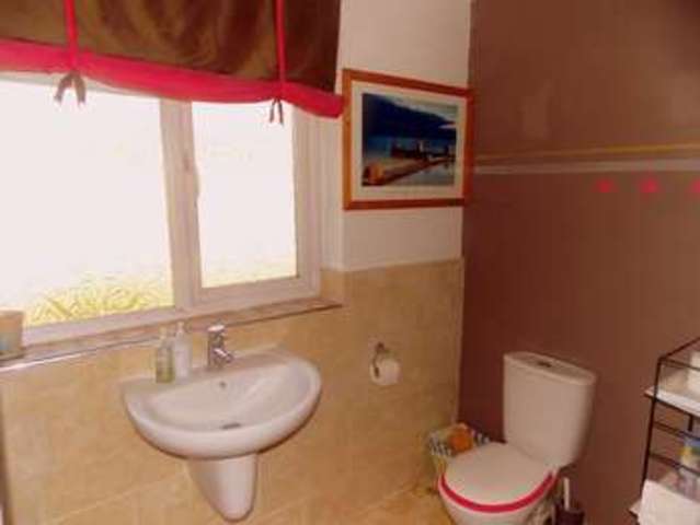  Image of 3 bedroom Detached house to rent in Heather Lane West Drayton UB7 at Heather Lane  West Drayton, UB7 8AN