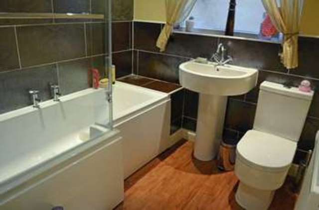  Image of 3 bedroom Detached house for sale in Heathfield Gardens Retford DN22 at Heathfield Gardens  Retford, DN22 7LG