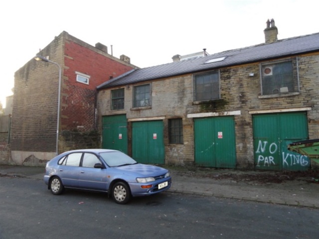  Image of Property for sale in Heaton Road Manningham Bradford BD9 at Heaton, Bradford, BD9 4PS